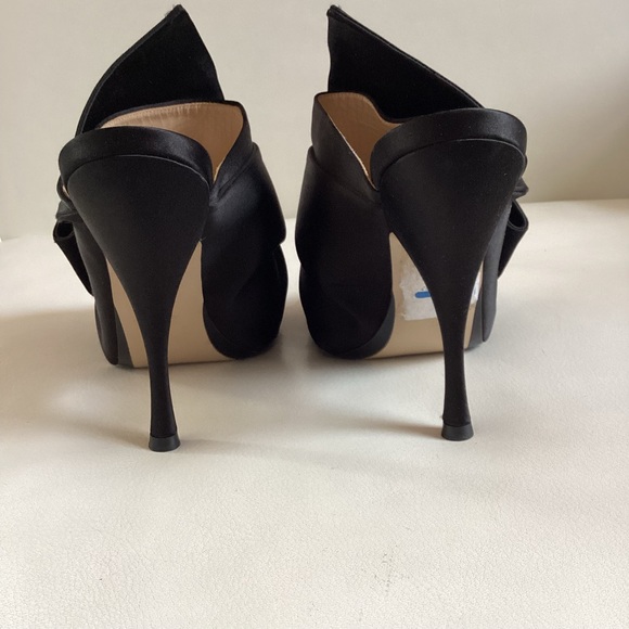No. 21 Black Satin/ Leather Mule Bow Pleated Heel Sandals SZ 7 - Picture 3 of 8